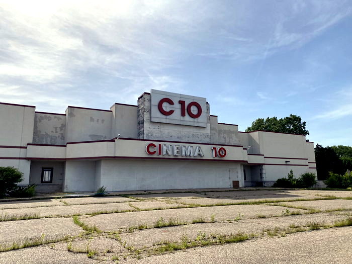 Cinema 10